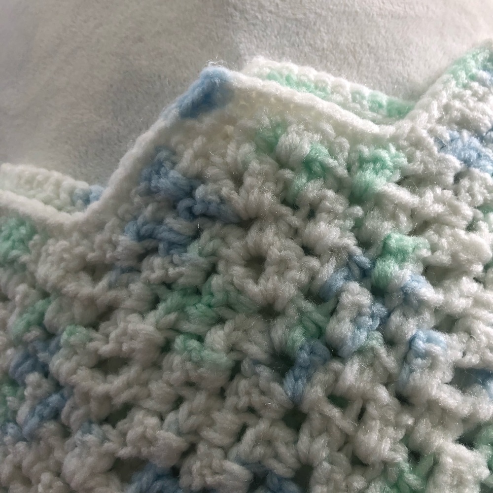 SQUARE hand made crocheted blanket